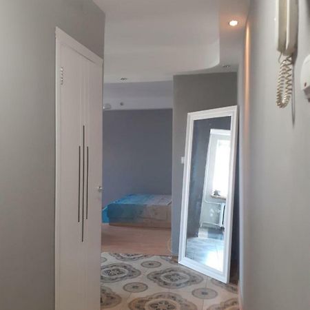 бульвар Перова 25, ТРЦ Квадрат, Skymall, Блокбастер Киев Экстерьер фото
