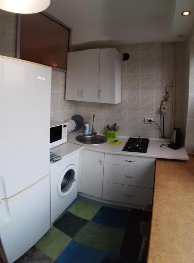 бульвар Перова 25, ТРЦ Квадрат, Skymall, Блокбастер Киев Экстерьер фото