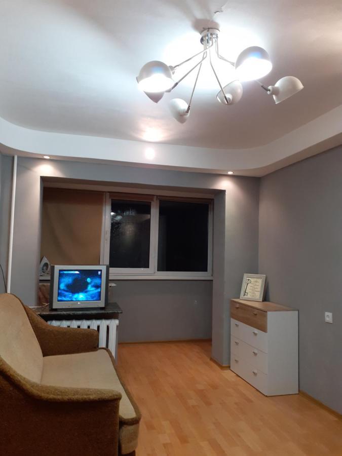 бульвар Перова 25, ТРЦ Квадрат, Skymall, Блокбастер Киев Экстерьер фото